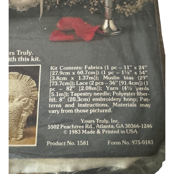 Yours Truly Romantic Hearts Trapunto Embroidery Hoop Kit Decor 1983 Vintage NWT - Picture 3 of 4
